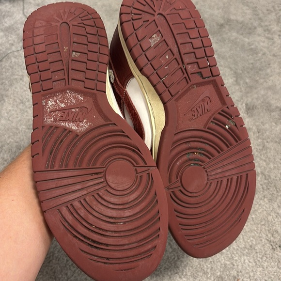 Nike Burgundy and White Low-Top Sneakers - Picture 3 of 3